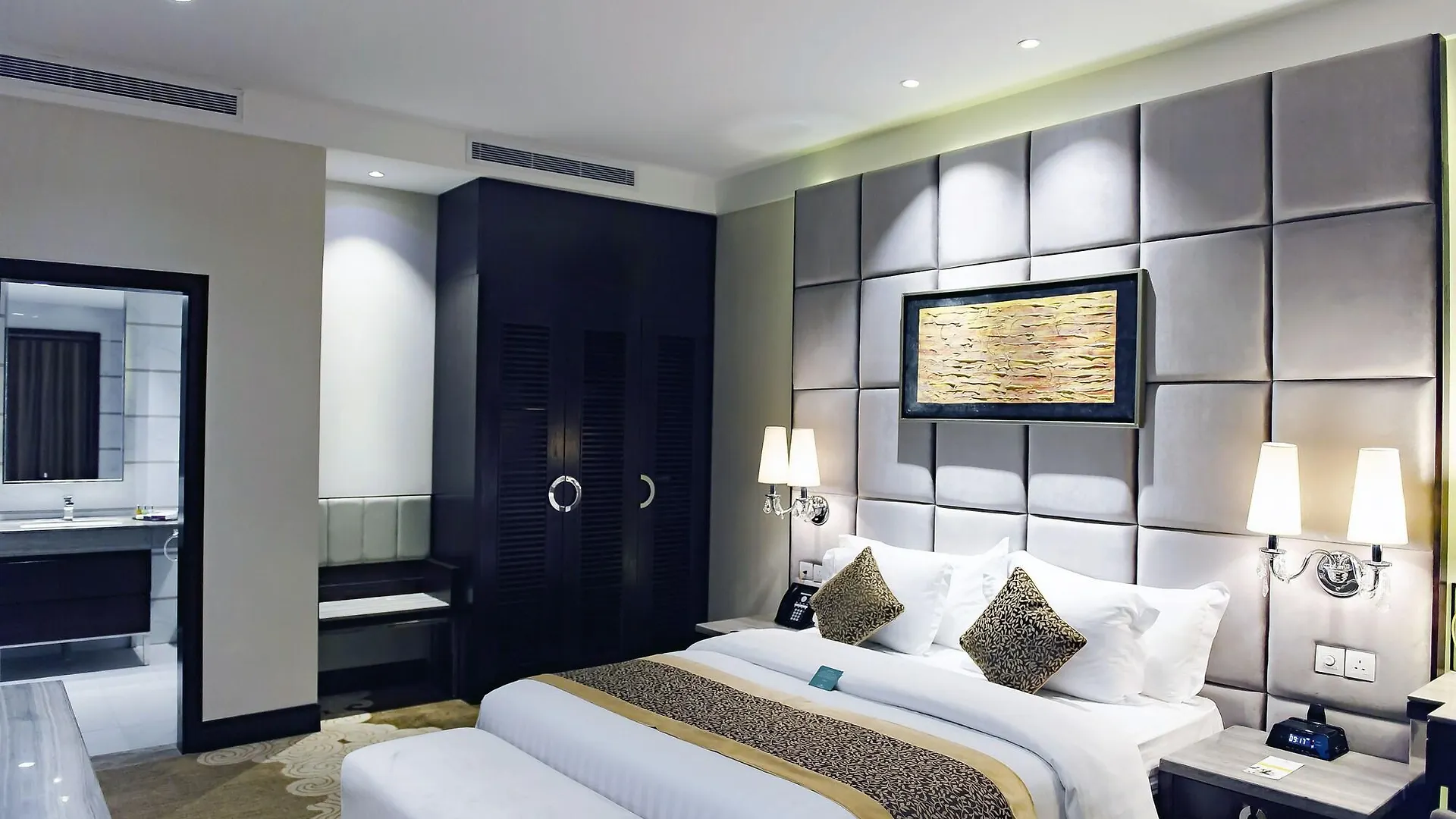 Boudl Al Tahlia Aparthotel Jeddah