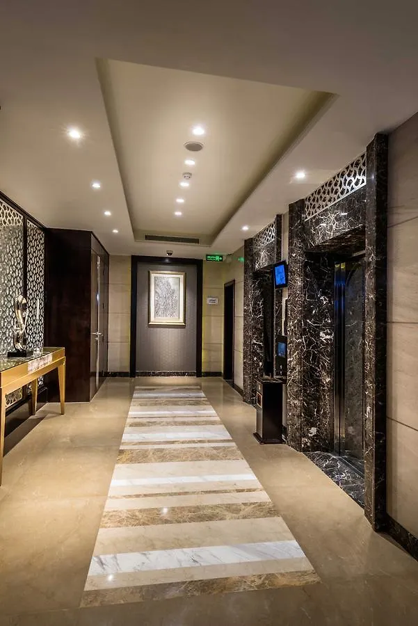 Boudl Al Tahlia Aparthotel Djedda 4*,